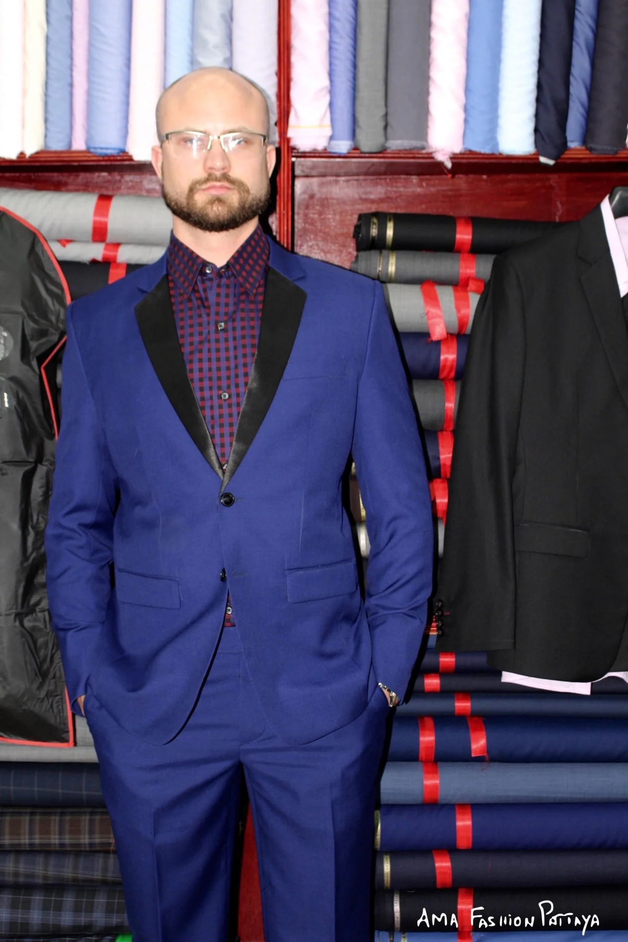 Tuxedos & eveningwear at AMA Fashion, photo 12