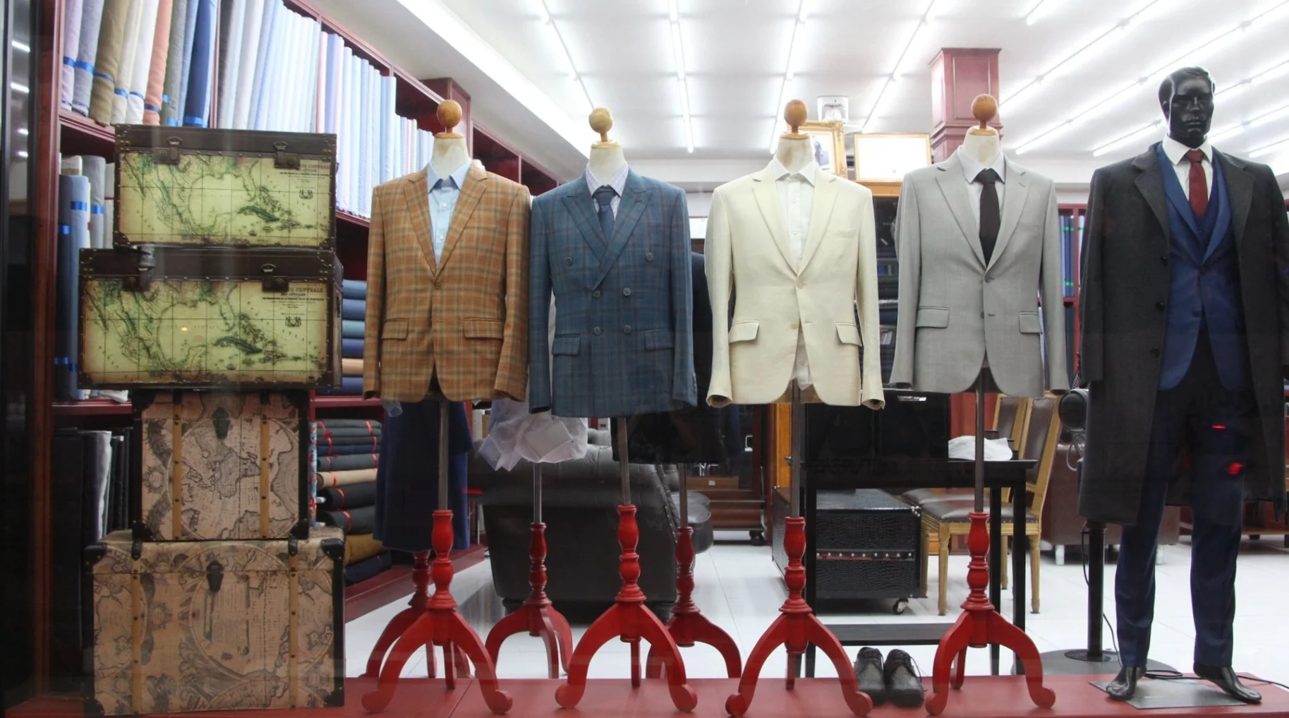 Why AMA Fashion is Pattaya’s Choice for Bespoke Suits and Shirts